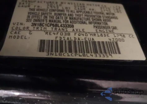 2011 Nissan Versa 1.8S z USA, uszkodzony, nr VIN 3N1BC1CP6BL433359